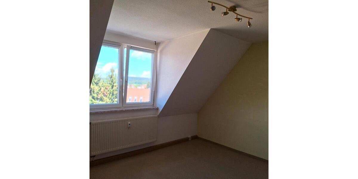 Dachgeschoßwohnung Neustadt an der Orla - 3 Zimmer, 90 m&sup2;, 82.000&euro; | Angebot:26741667