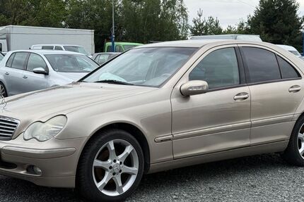 Mercedes-Benz C 180 206.279 km 3.199 &euro; Schleifreisen 07629