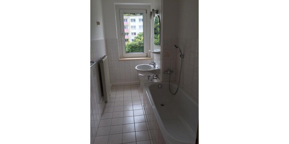 Etagenwohnung Münchenbernsdorf - 3 Zimmer, 59 m&sup2;, 308&euro; | Angebot:23552217