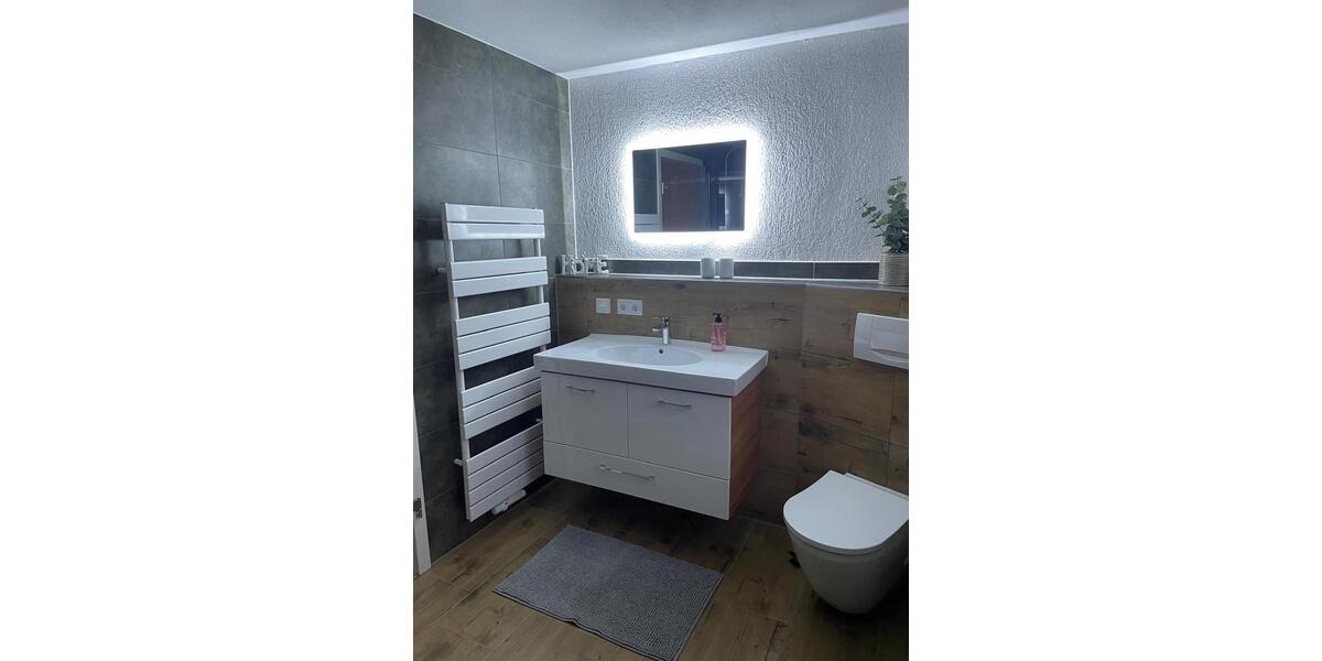 Erdgeschoßwohnung Stadtroda - 2 Zimmer, 46 m&sup2;, 75&euro; | Angebot:19148727