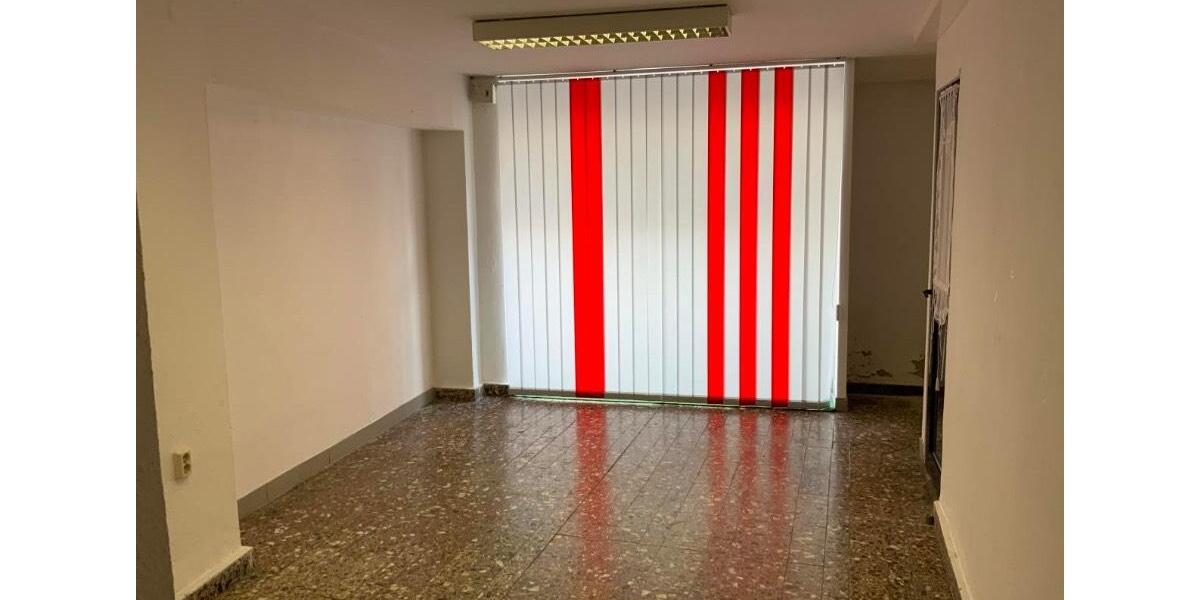 Reihenhaus Pößneck - 9 Zimmer, 170 m&sup2;, 75.000&euro; | Angebot:22459623
