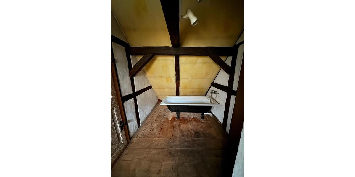 Einfamilienhaus Pößneck - 4 Zimmer, 90 m&sup2;, 49.000&euro; | Angebot:27401514