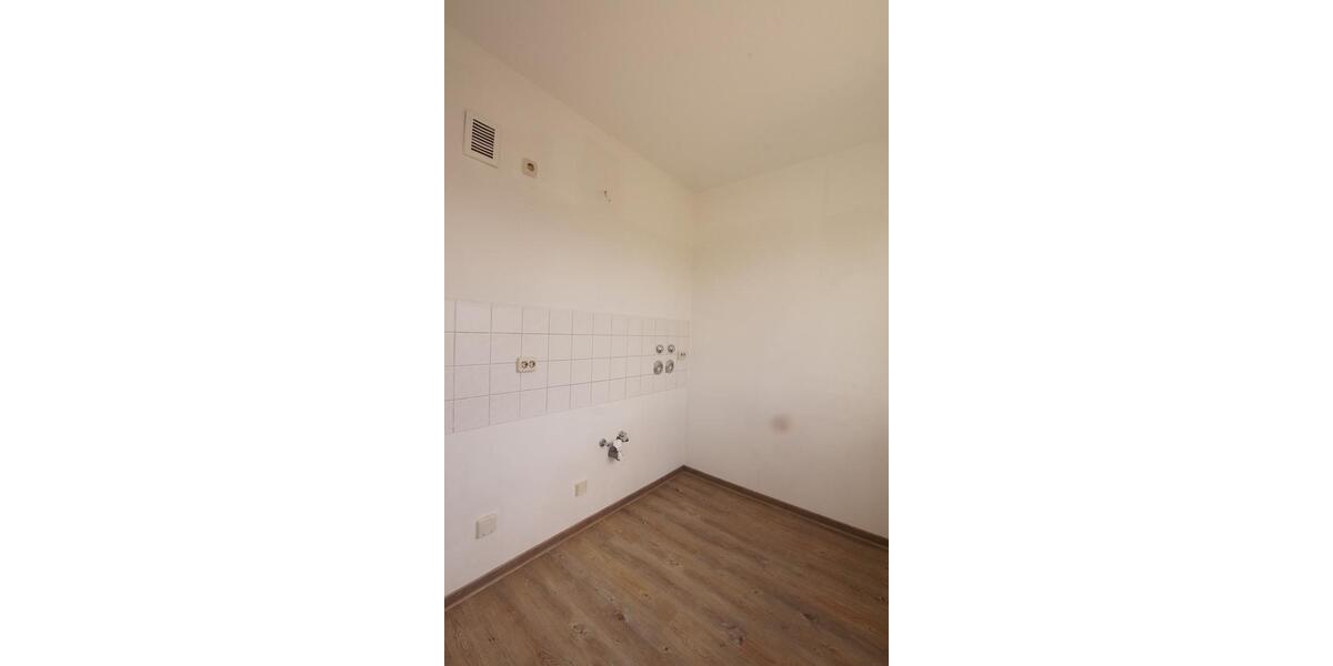 Etagenwohnung Pößneck - 2 Zimmer, 47 m&sup2;, 305&euro; | Angebot:26478030