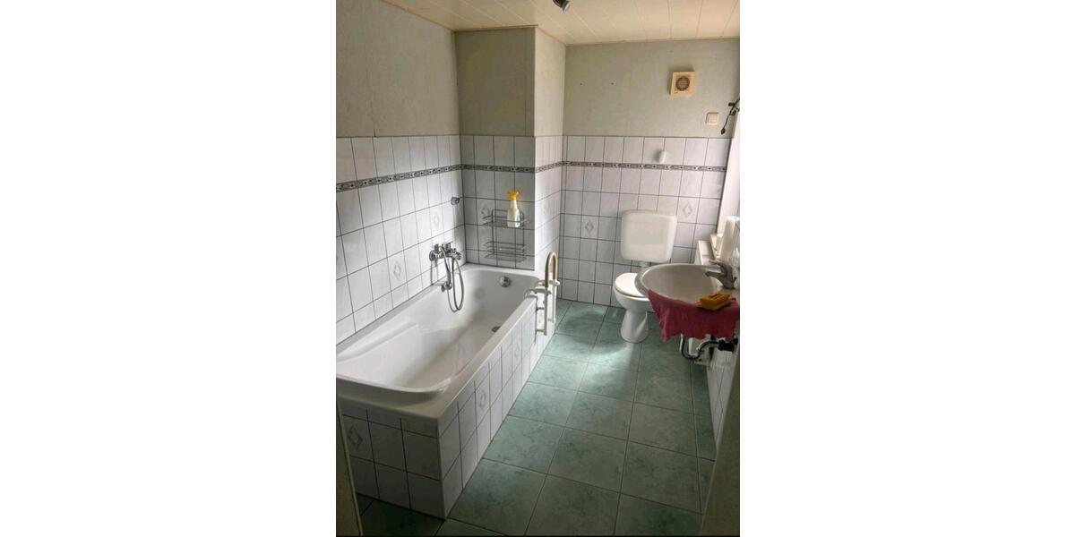 Einfamilienhaus Osterfeld - 86.500&euro; | Angebot:23475376