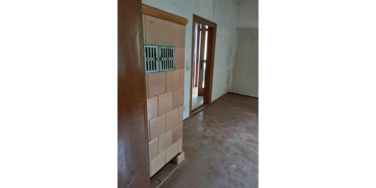 Einfamilienhaus Pößneck - 5 Zimmer, 120 m&sup2;, 35.000&euro; | Angebot:26935839