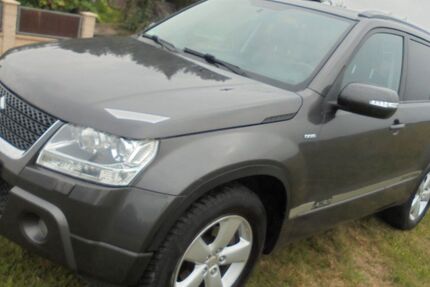 Suzuki Grand Vitara 218.000 km 3.999 &euro; Schleifreisen 07629