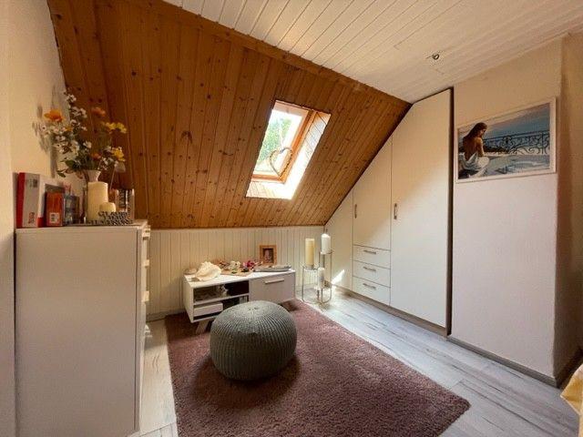 Einfamilienhaus Rudolstadt - 10 Zimmer, 140 m&sup2;, 175.000&euro; | Angebot:26429348