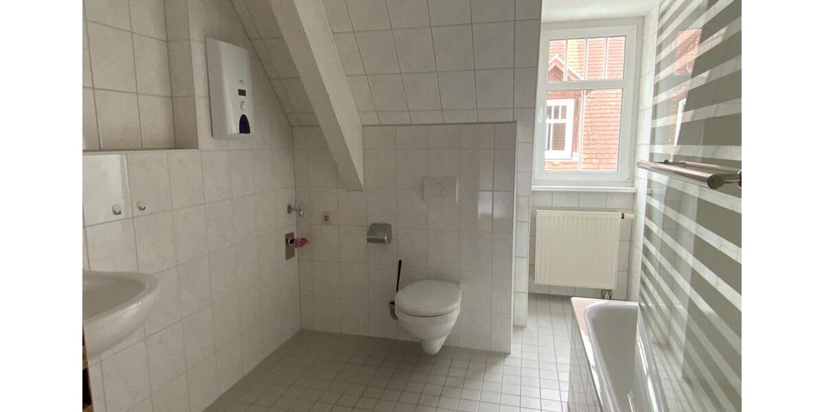 Maisonettenwohnung Neustadt an der Orla - 2 Zimmer, 76 m&sup2;, 417&euro; | Angebot:26552383
