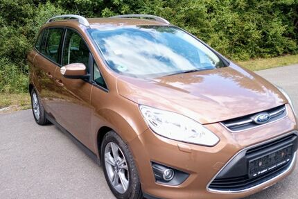 Ford Grand C-Max 127.000 km 5.400 &euro; Bad Sulza 99518