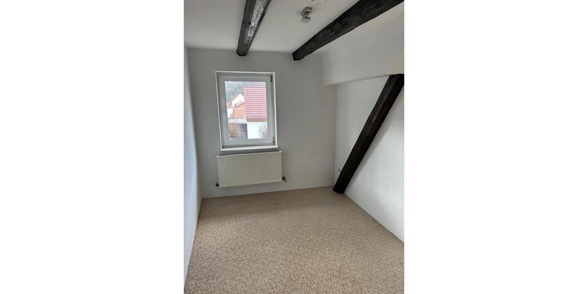 Etagenwohnung Eckartsberga - 2 Zimmer, 51 m&sup2;, 39.500&euro; | Angebot:27232076
