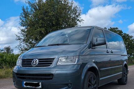 VW T5 Multivan 289.000 km 9.500 &euro; Hammerstedt 99441