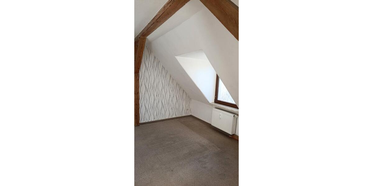 Etagenwohnung Naumburg (Saale) - 4 Zimmer, 67 m&sup2;, 105.000&euro; | Angebot:26975204