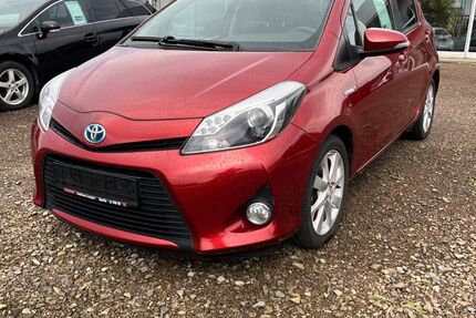 Toyota Yaris 130.950 km 9.950 &euro; Apolda 99510