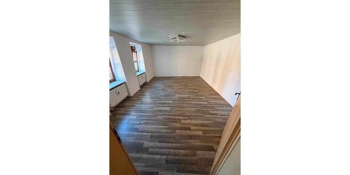 Mehrfamilienhaus, Wohnhaus Rastenberg - 7 Zimmer, 180 m&sup2;, 220.000&euro; | Angebot:26723964