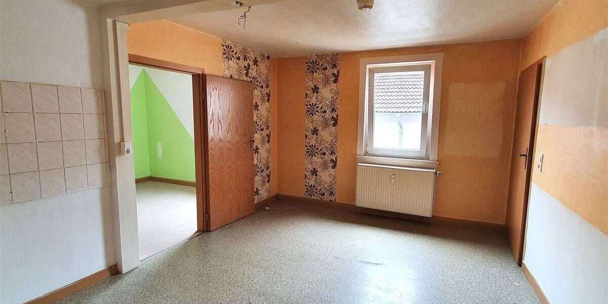**keine Käuferprovision** Wohn- und Geschäftshaus in Pößneck mit schönem Garten - Mehrfamilienhaus, Wohnhaus Pößneck | Angebot:26633287