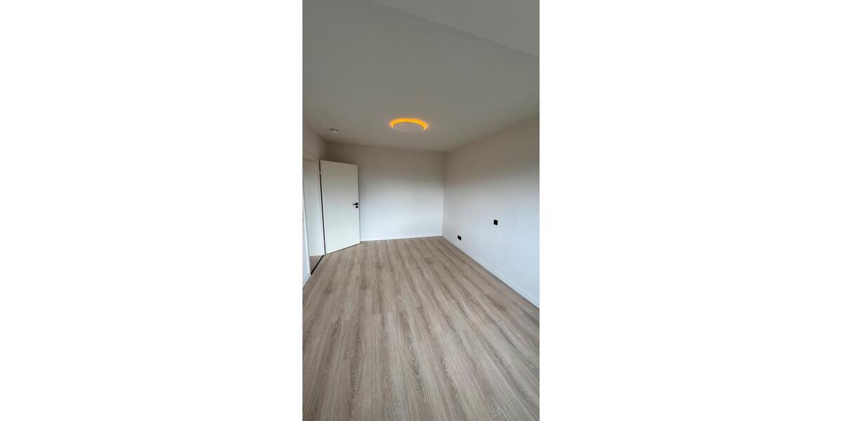 Etagenwohnung Ranis - 2 Zimmer, 61 m&sup2;, 95.000&euro; | Angebot:27416501