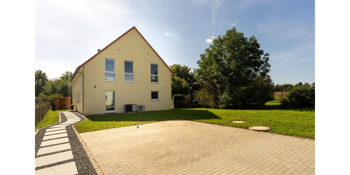 Einfamilienhaus Apolda - 6 Zimmer, 185 m&sup2;, 930.000&euro; | Angebot:27438740