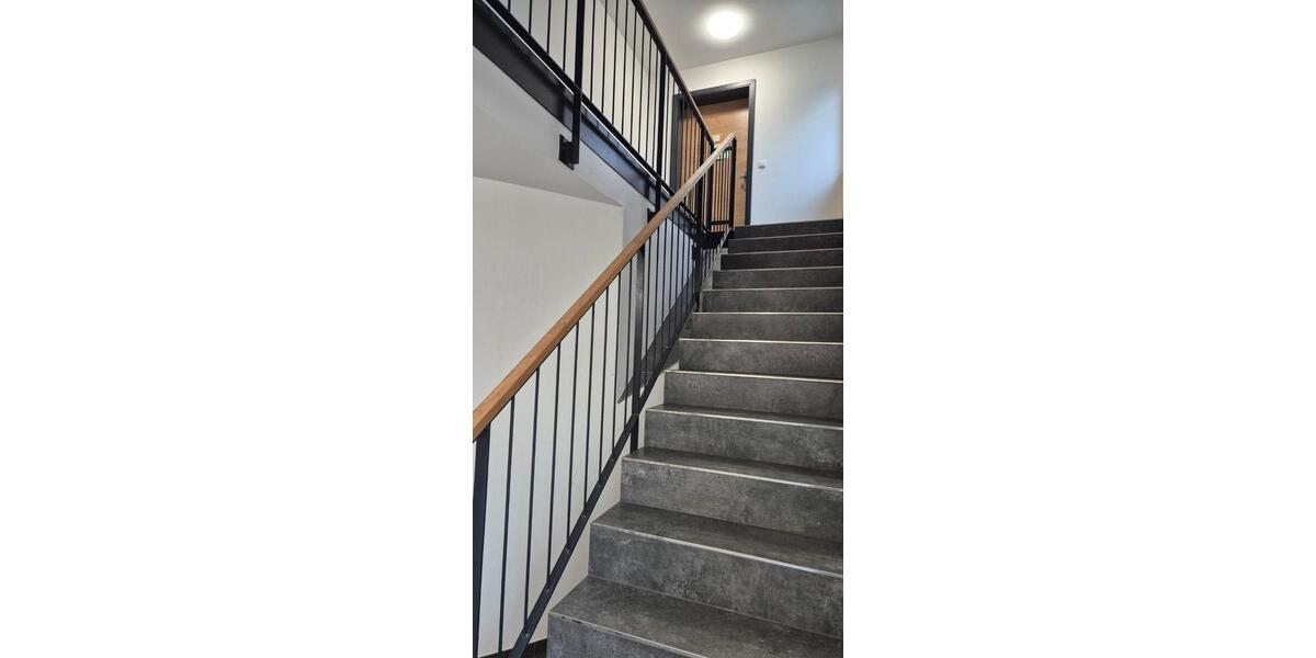 Etagenwohnung Jena - 3 Zimmer, 95 m&sup2;, 1.330&euro; | Angebot:26373066