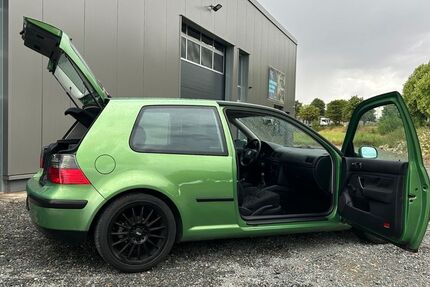 VW Golf 203.456 km 1.800 &euro; Weimar 99428