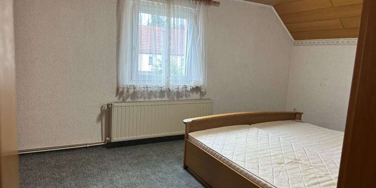 Sofort beziehbares Einfamilienhaus mit Wintergarten in Schöner Wohnlage - Einfamilienhaus Oppurg | Angebot:27301721