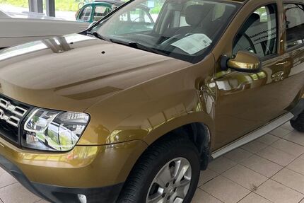Dacia Duster 143.000 km 8.294 &euro; Dorndorf/Steudnitz 07774