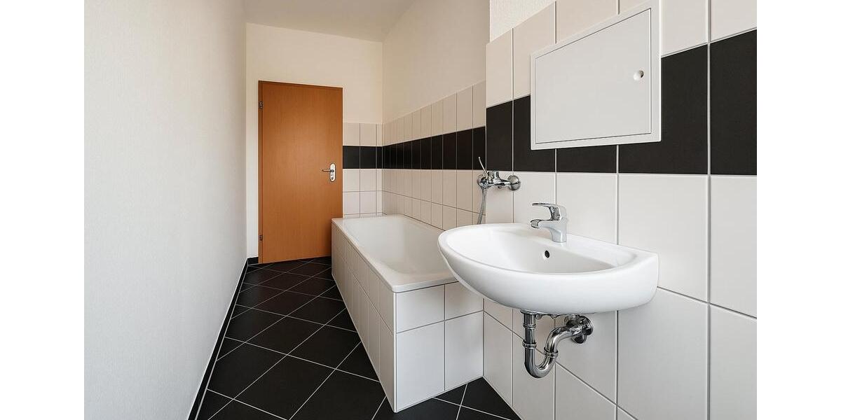 Etagenwohnung Rudolstadt - 2 Zimmer, 50 m&sup2;, 330&euro; | Angebot:26380940