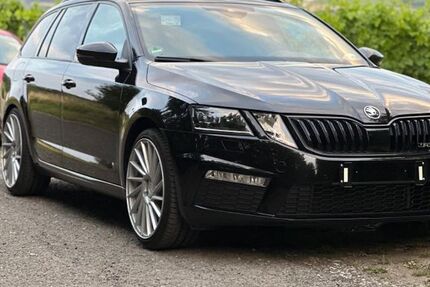 Skoda Octavia 90.000 km 20.500 &euro; Naumburg 06618