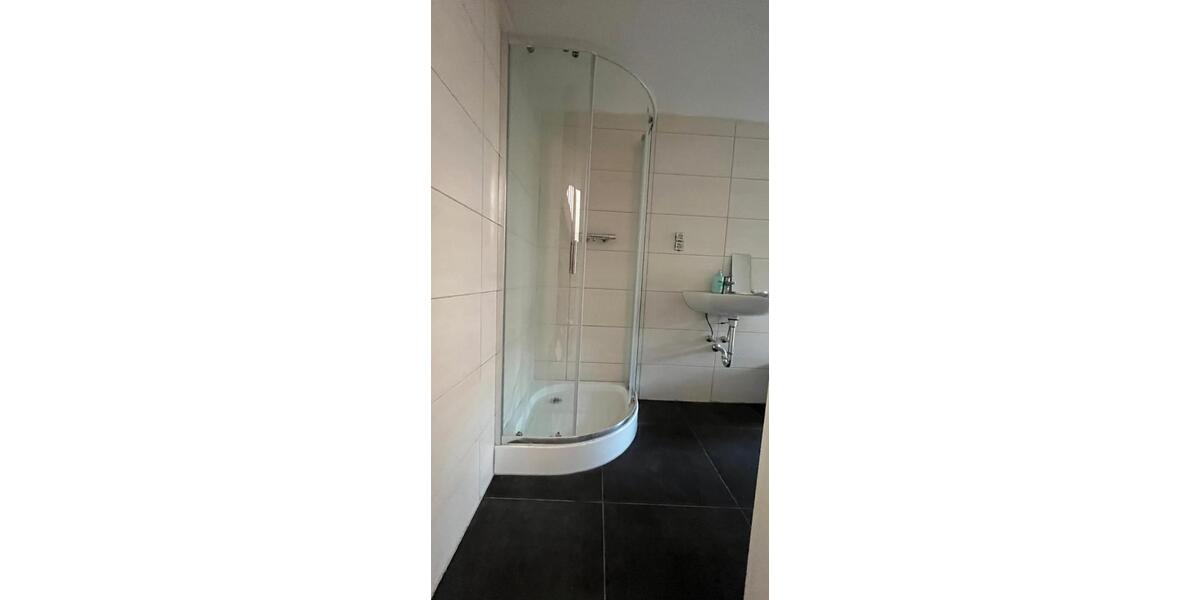 Reihenhaus Bürgel - 5 Zimmer, 120 m&sup2;, 225.000&euro; | Angebot:27082838