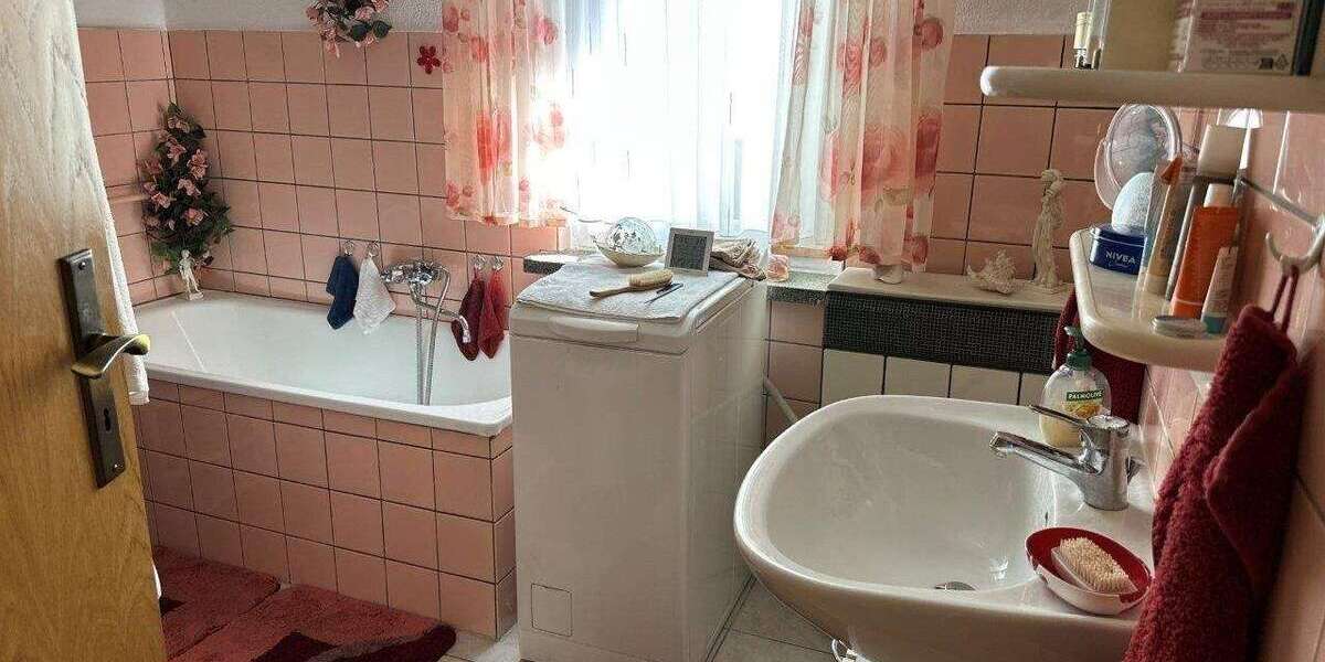 Massives Einfamilienreihenhaus - Reihenhaus Pößneck | Angebot:27223156