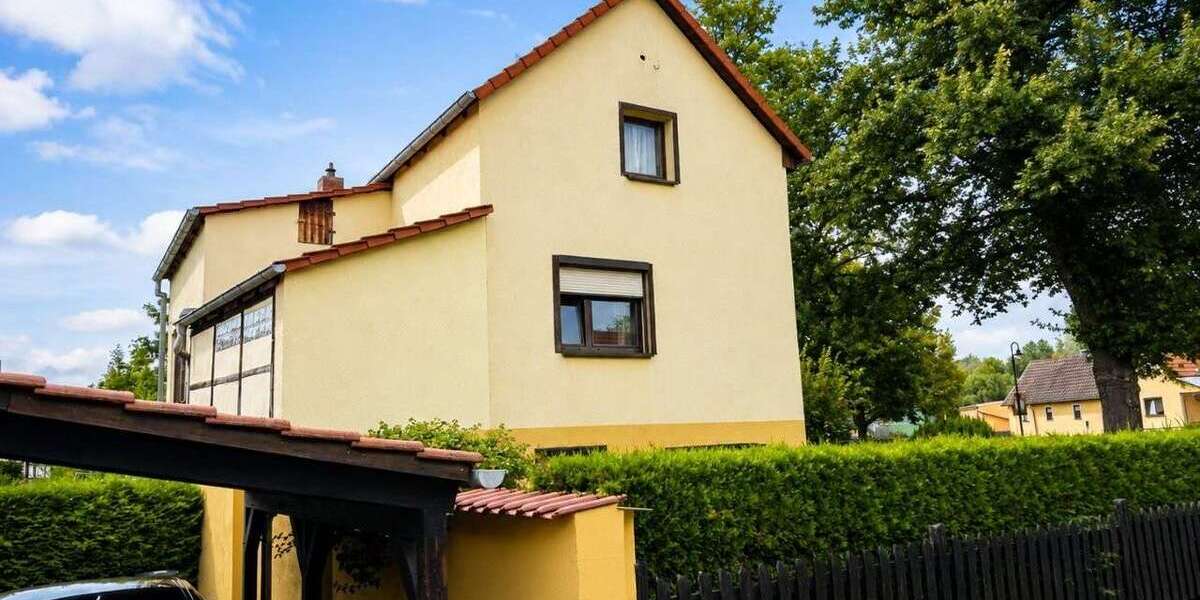 Sofort beziehbares Einfamilienhaus mit Wintergarten in Schöner Wohnlage - Einfamilienhaus Oppurg | Angebot:27301721