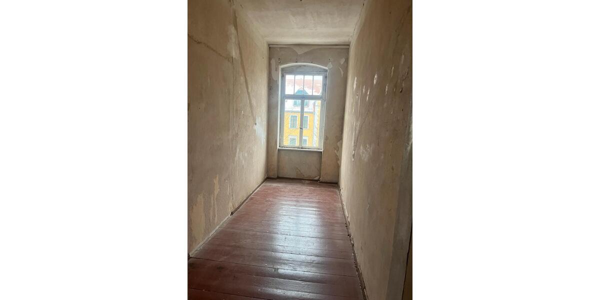 Mehrfamilienhaus, Wohnhaus Naumburg (Saale) - 24 Zimmer, 385 m&sup2;, 195.000&euro; | Angebot:27462143
