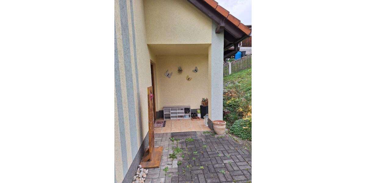 Zwei Häuser auf einem Grundstück – Vielseitigkeit, Platz und Potenzial - Doppelhaushälfte Pößneck | Angebot:25475150