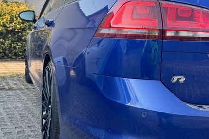 VW Golf 136.500 km 18.900 &euro; Naumburg 06618