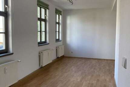 Wohnung Naumburg (Saale) - 2 Zimmer, 56 m&sup2;, 366&euro; | Angebot:26814470
