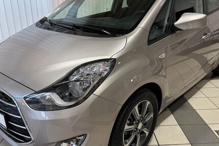 Hyundai ix20 39.229 km 13.980 &euro; Pößneck 07381