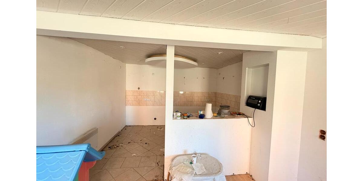 Einfamilienhaus Naumburg (Saale) - 4 Zimmer, 90 m&sup2;, 38.000&euro; | Angebot:27218934