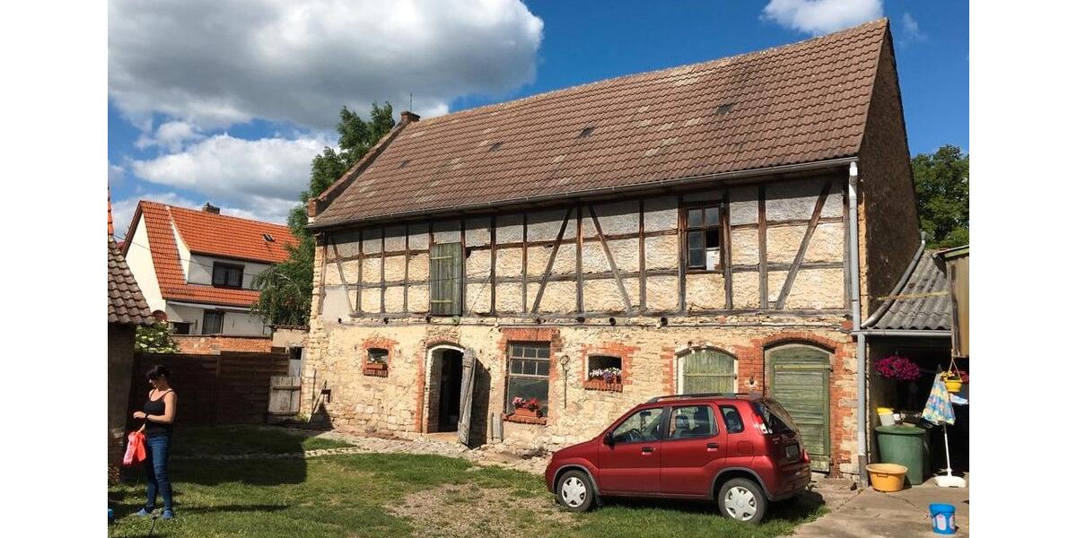 Einfamilienhaus Am Ettersberg - 7 Zimmer, 150 m&sup2;, 120.000&euro; | Angebot:27401671