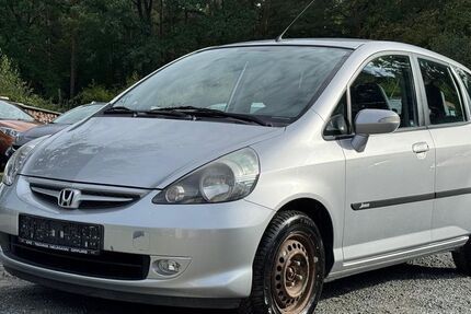 Honda Jazz 109.631 km 2.600 &euro; St. Gangloff 07629