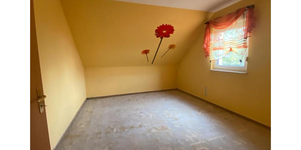 Einfamilienhaus Apolda - 4 Zimmer, 122 m&sup2;, 295.000&euro; | Angebot:27415845