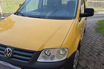 VW Caddy 141.000 km 4.590 &euro; Jena 07751