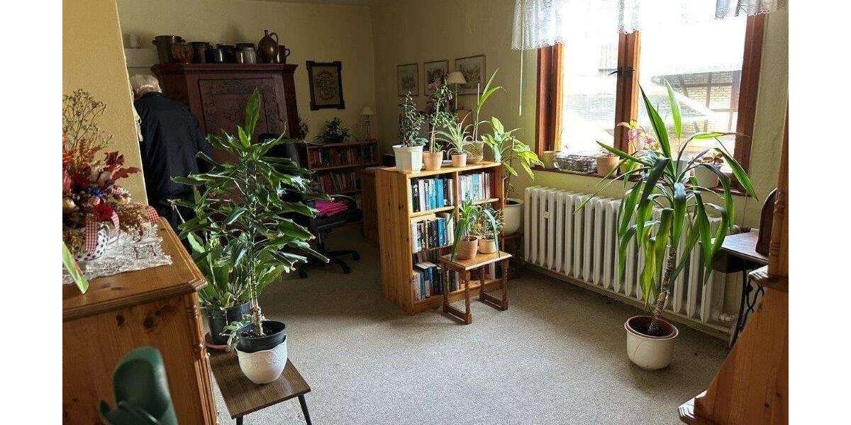 Mediterraner 3- Seitenhof mit großer Scheune, 4 Garagen und großem Grundstück - Bauernhaus, Landhaus Pößneck | Angebot:26748116