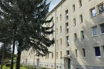 Wohnung Bad Köstritz - 3 Zimmer, 59 m&sup2;, 416&euro; | Angebot:27388125