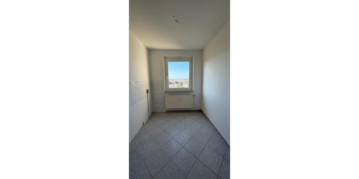 Etagenwohnung Blankenhain - 3 Zimmer, 68 m&sup2;, 410&euro; | Angebot:25440864