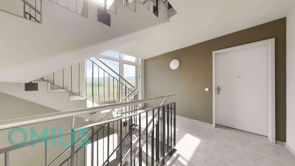 Etagenwohnung Jena - 4 Zimmer, 112 m&sup2;, 1.680&euro; | Angebot:26656938