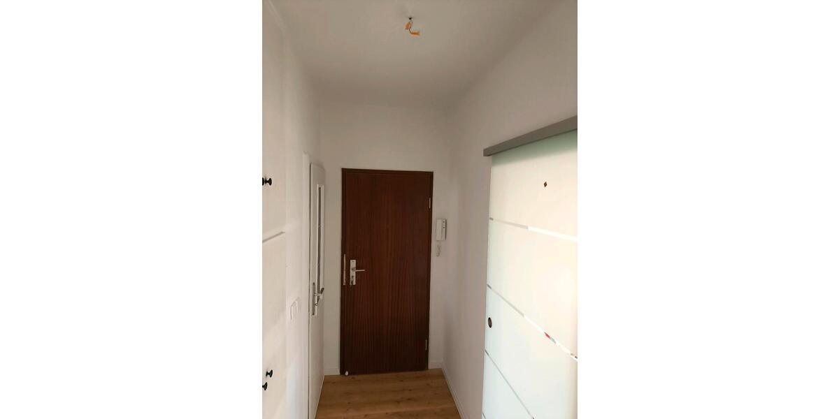 Etagenwohnung Naumburg (Saale) - 2 Zimmer, 48 m&sup2;, 63.000&euro; | Angebot:26993754
