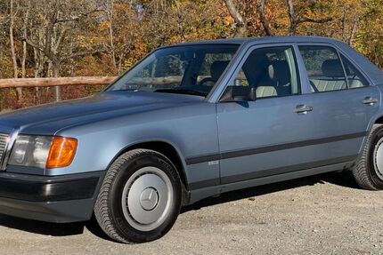 Mercedes-Benz E 230 261.045 km 5.490 &euro; Jena 07743