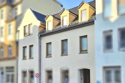 Haus Jena - 13 Zimmer, 323 m&sup2;, 1.100.000&euro; | Angebot:26350375