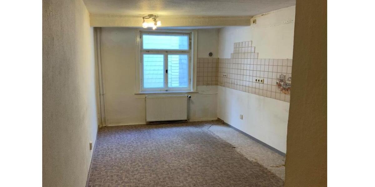 Reihenhaus Pößneck - 9 Zimmer, 170 m&sup2;, 75.000&euro; | Angebot:22459623