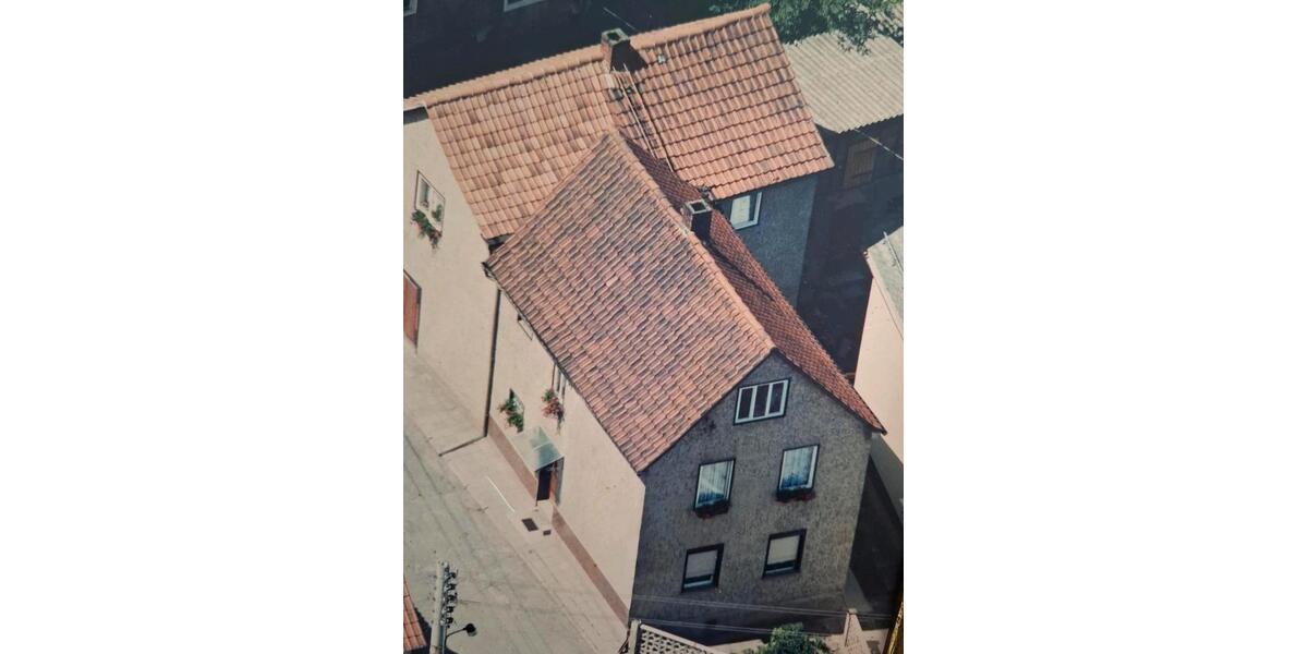 Einfamilienhaus Rudolstadt - 8 Zimmer, 134 m&sup2;, 85.000&euro; | Angebot:27251702