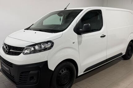 Opel Vivaro 230.600 km 7.990 &euro; Naumburg 06618